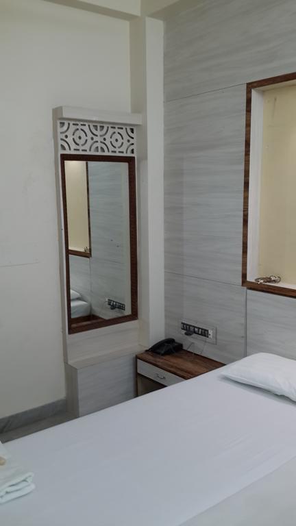 Rupasi Bangla Hotel Calcutta Værelse billede